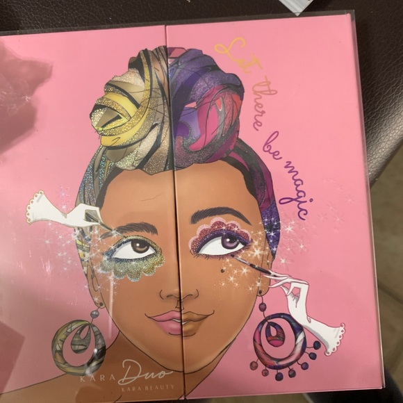 Makeup - Picture 5 of 13